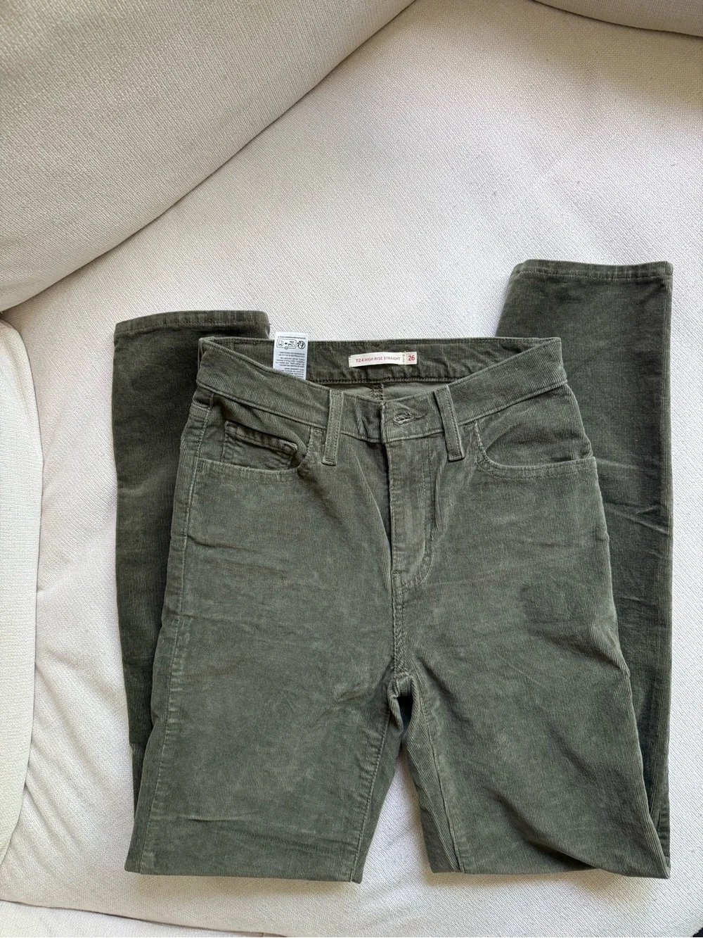 Levi’s High-Rise Olive Green Women’s Jeans 724 High Rise Straight